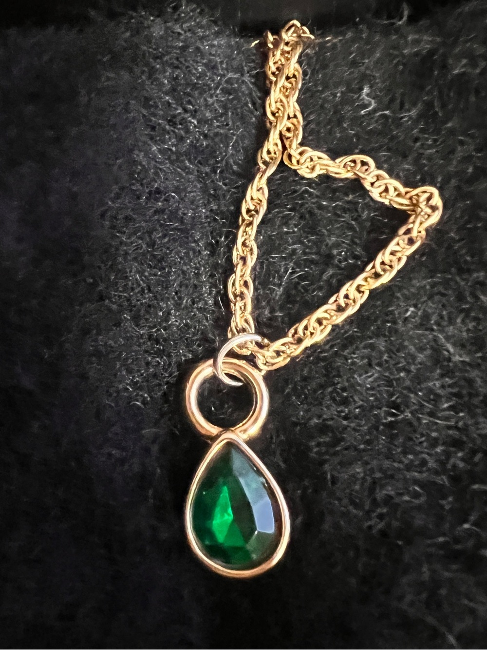 Gold-Tone Necklace with Emerald Green Teardrop Pendant